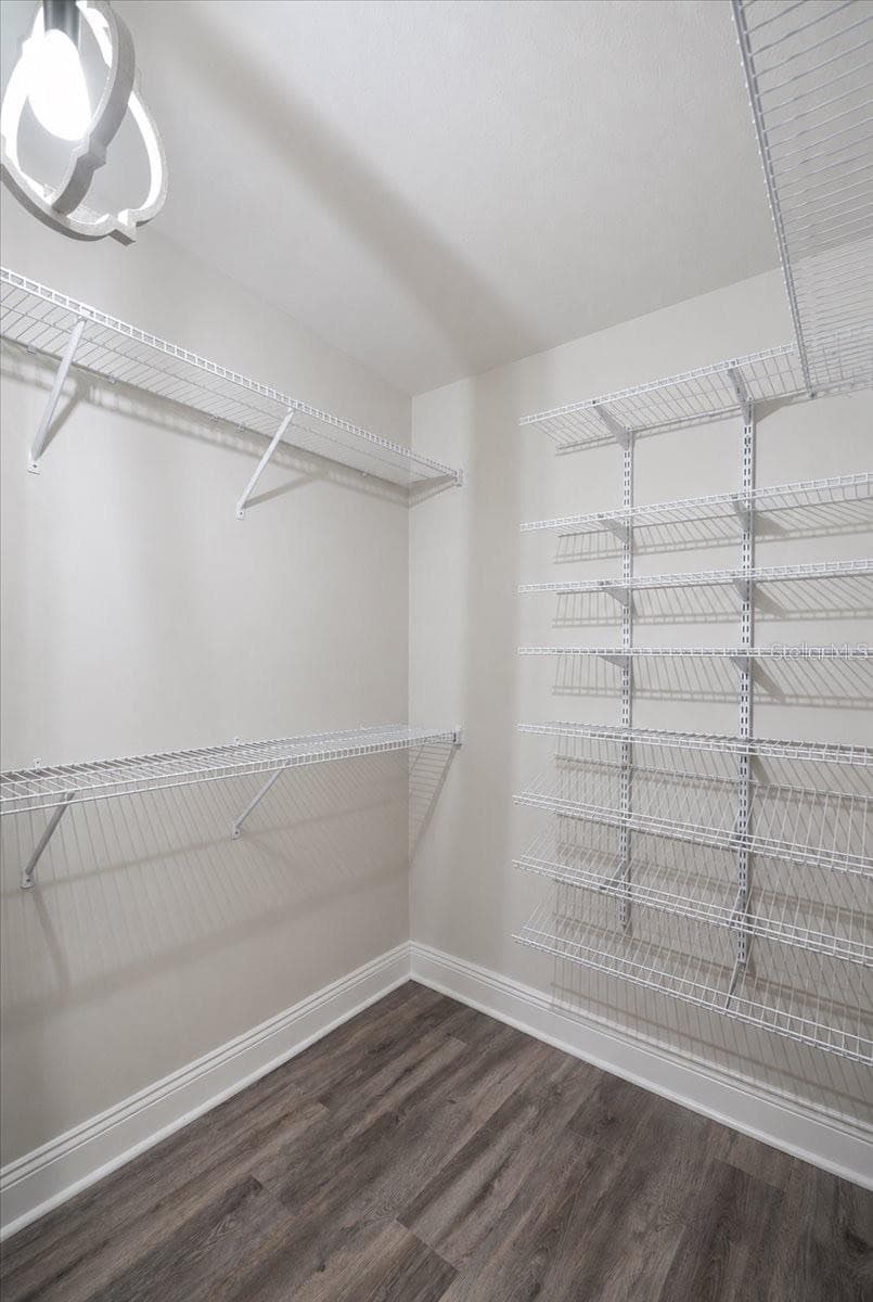 1593 LEMON AVENUE — photo 25 of 39