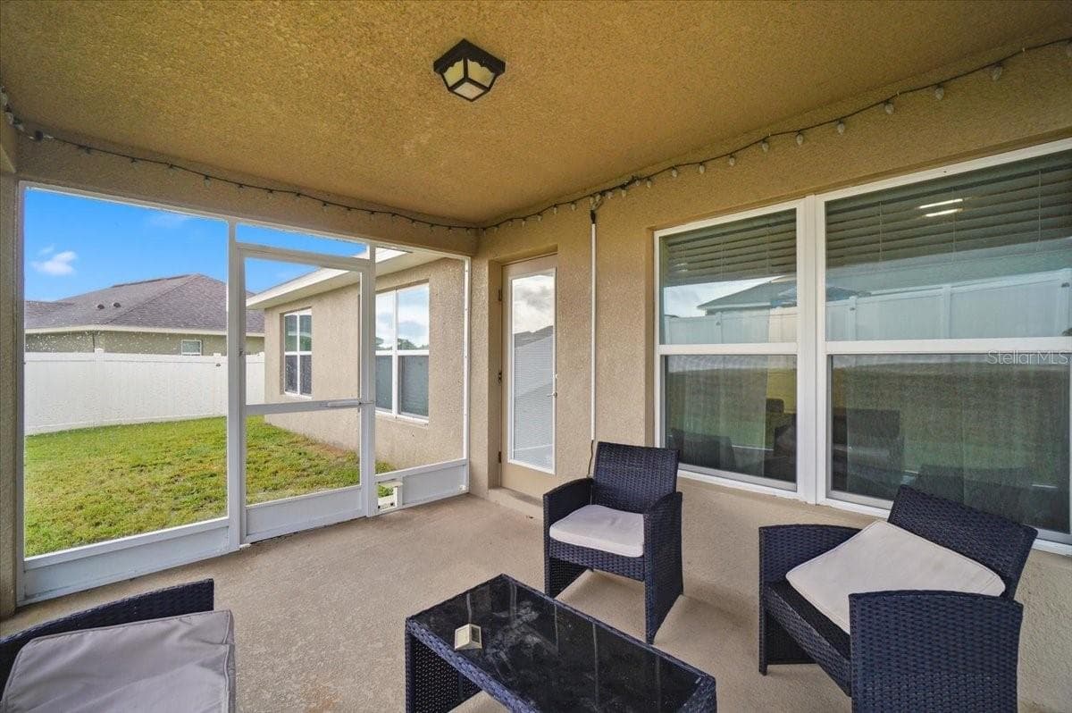 1593 LEMON AVENUE — photo 34 of 39