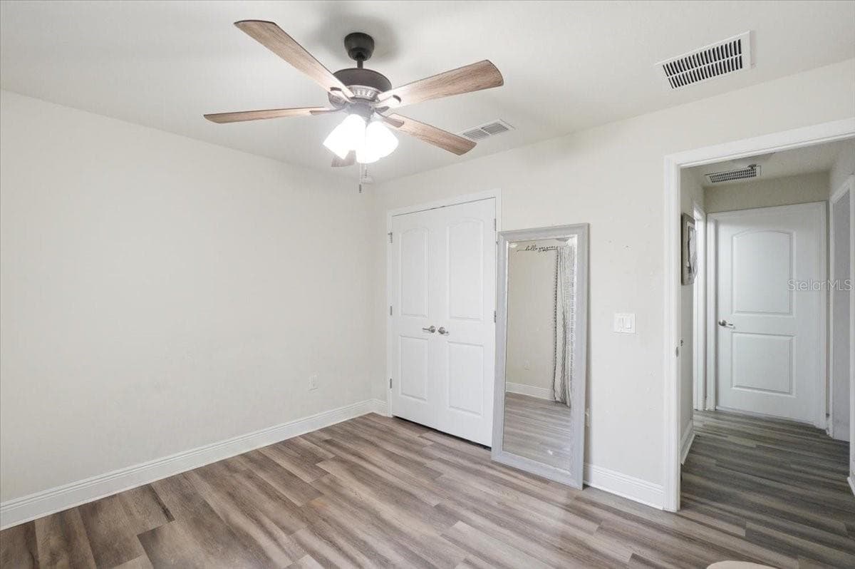 1593 LEMON AVENUE — photo 30 of 39