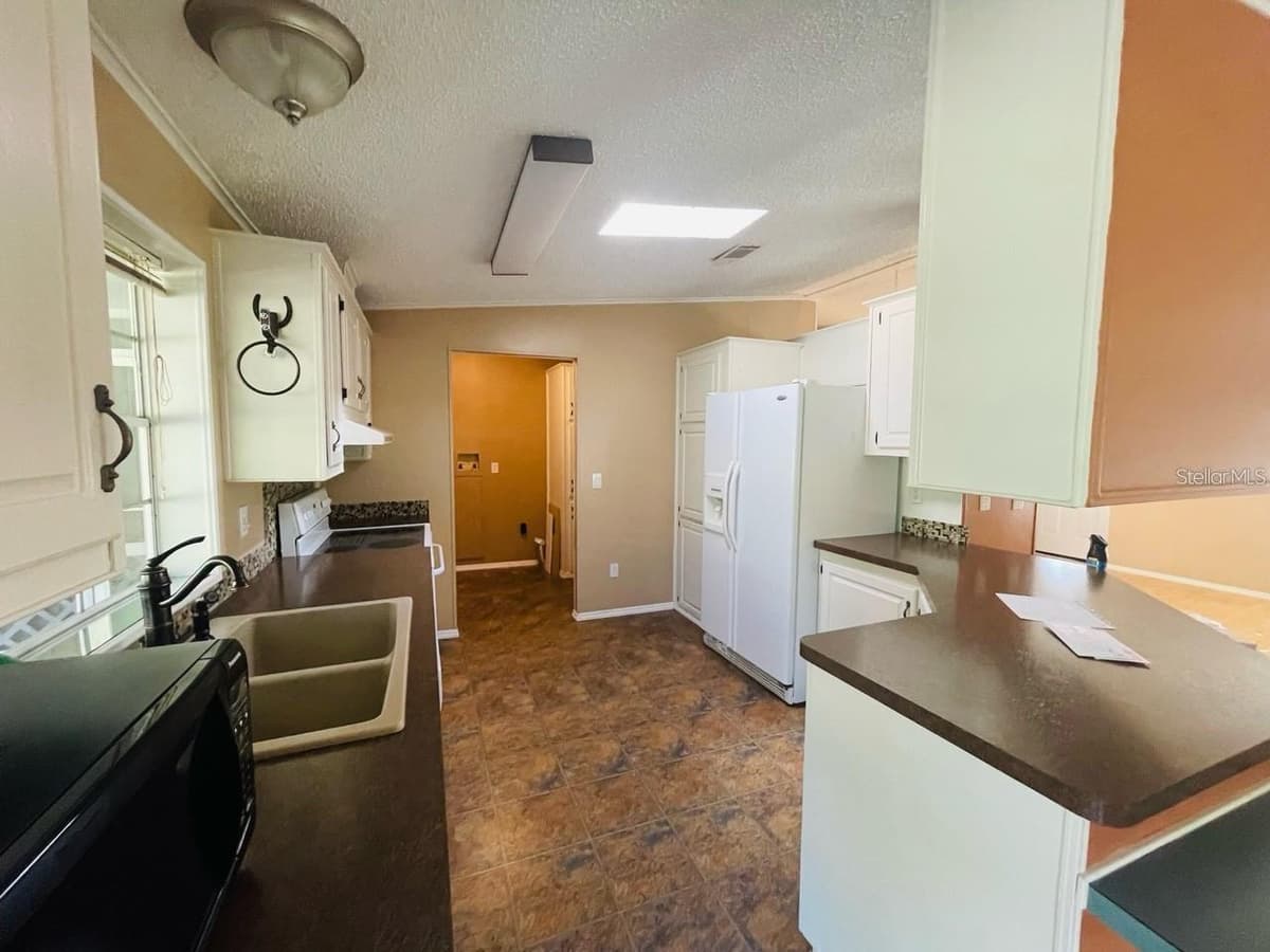 6810 PEARSON LANE — photo 11 of 29