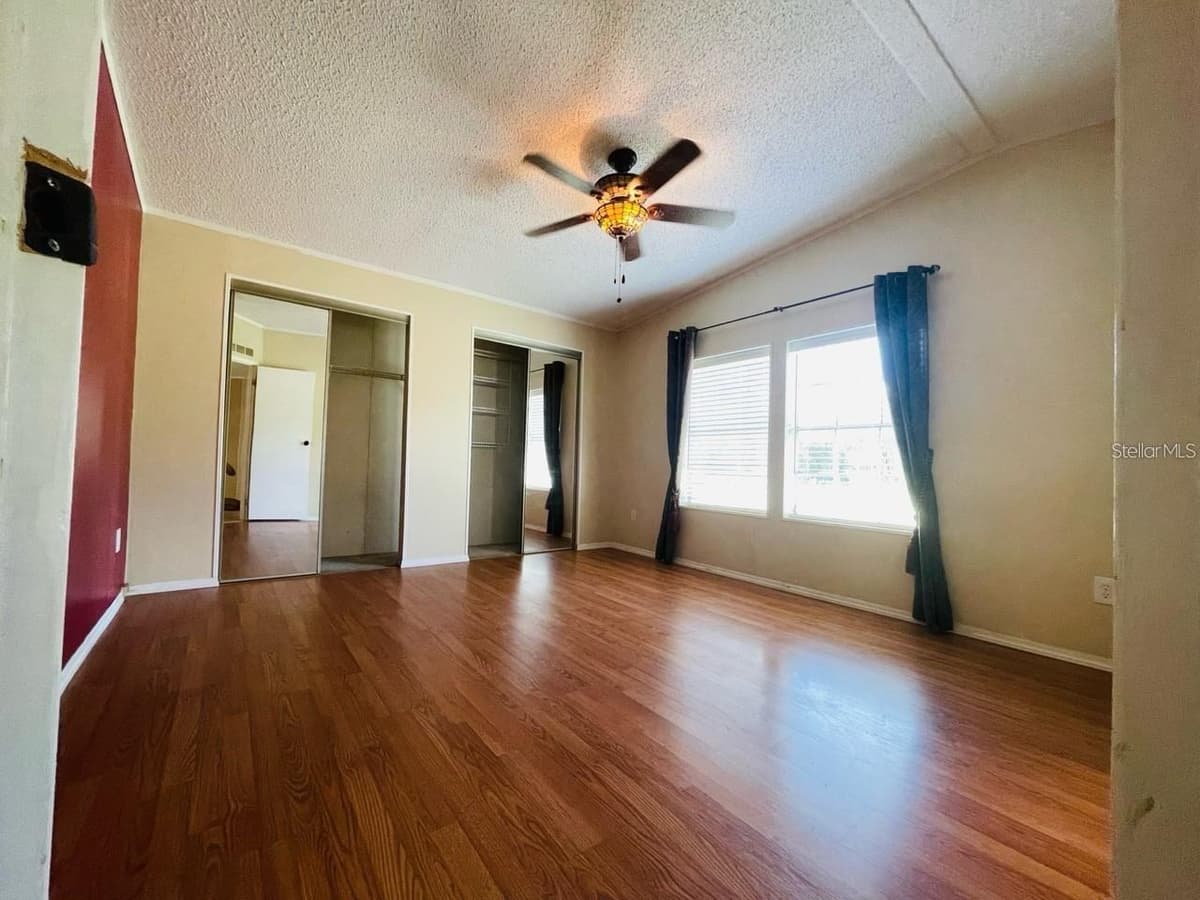 6810 PEARSON LANE — photo 12 of 29