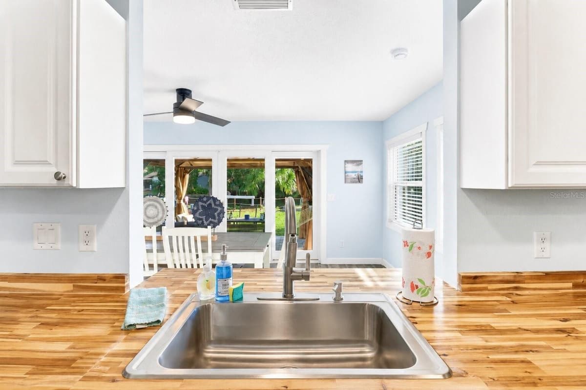3619 SUWANNEE POINT — photo 12 of 39