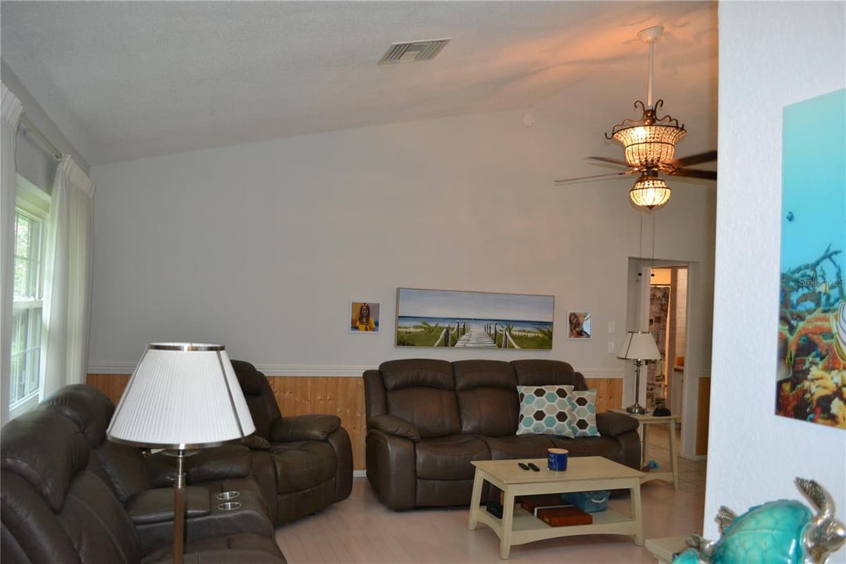 8236 ANNAPOLIS ROAD — photo 15 of 46
