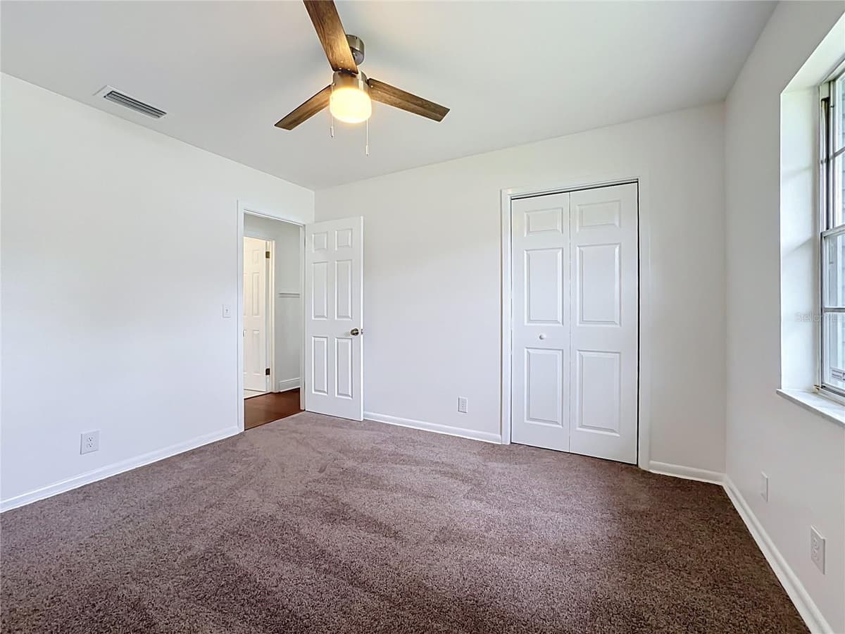 514 HILDA DRIVE — photo 34 of 46