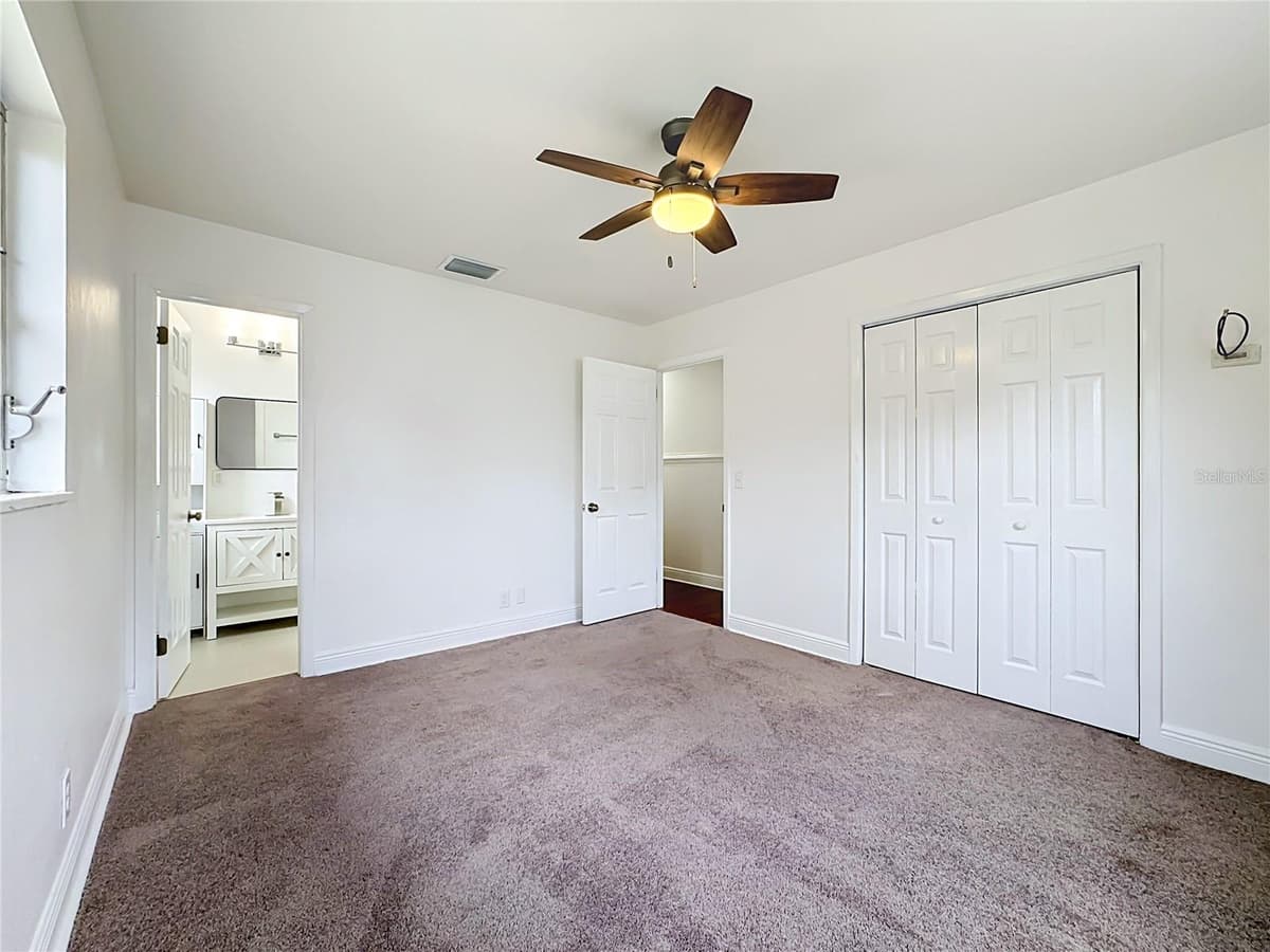 514 HILDA DRIVE — photo 32 of 46