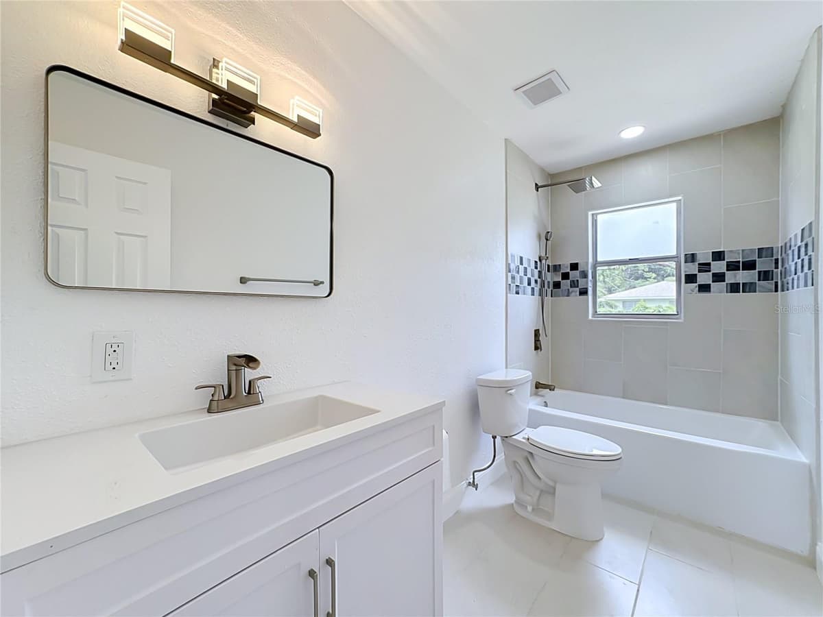 514 HILDA DRIVE — photo 39 of 46