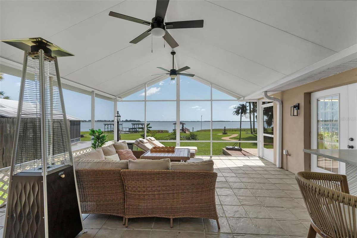 606 SHORE DRIVE — photo 39 of 66