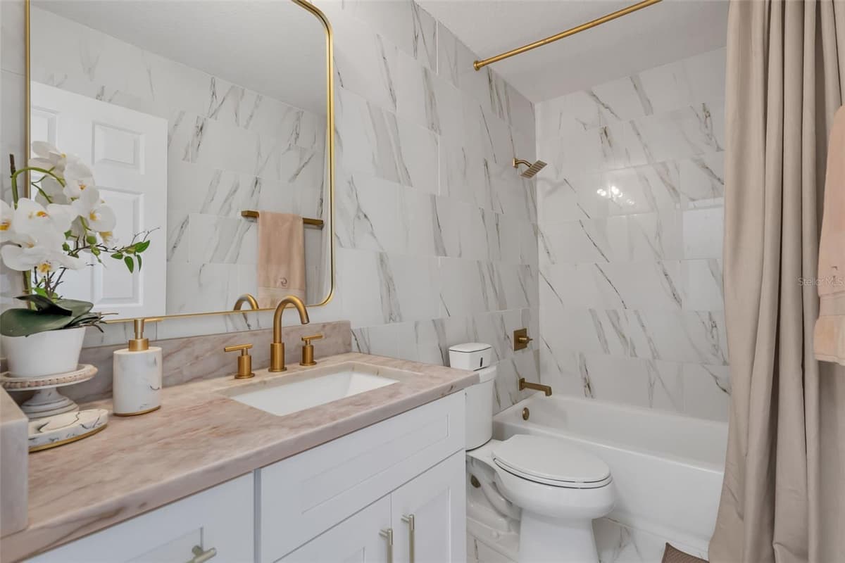 606 SHORE DRIVE — photo 37 of 66