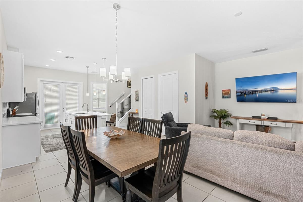 1445 BROOKDALE COURT — photo 11 of 53