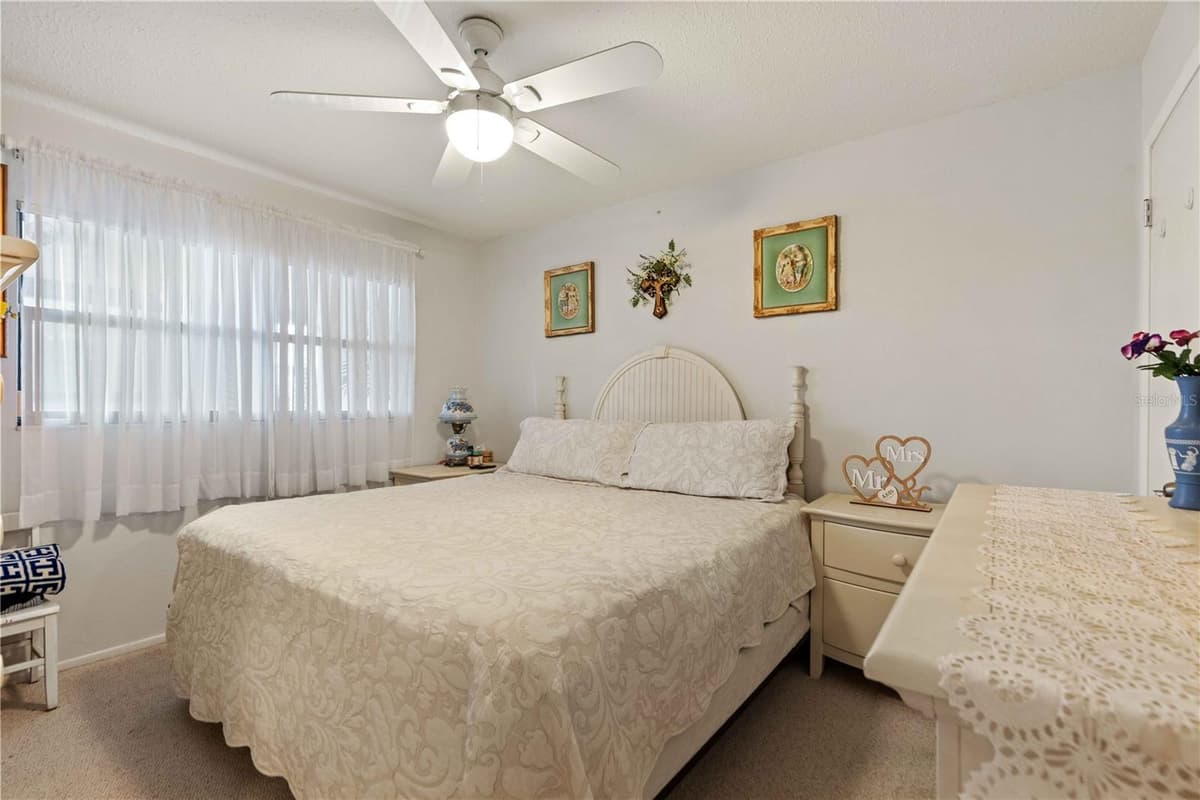 7623 RADCLIFFE CIRCLE — photo 14 of 29
