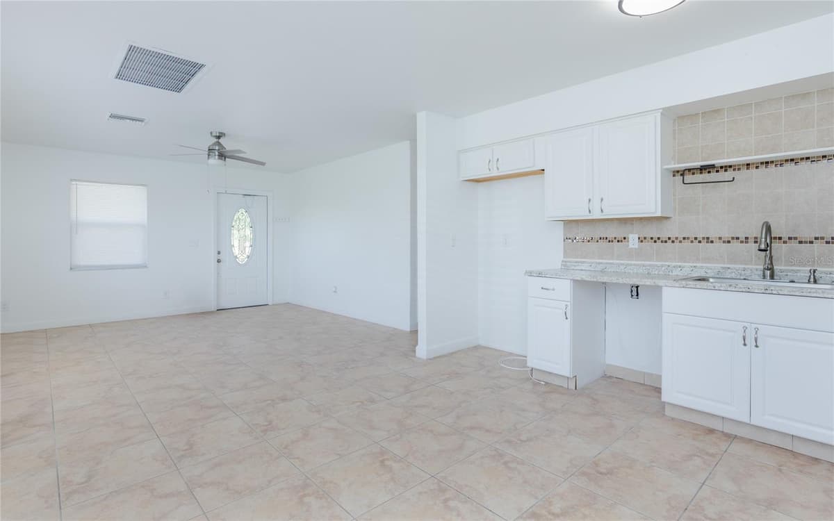 1818/1822 STEVENSON ROAD — photo 8 of 25