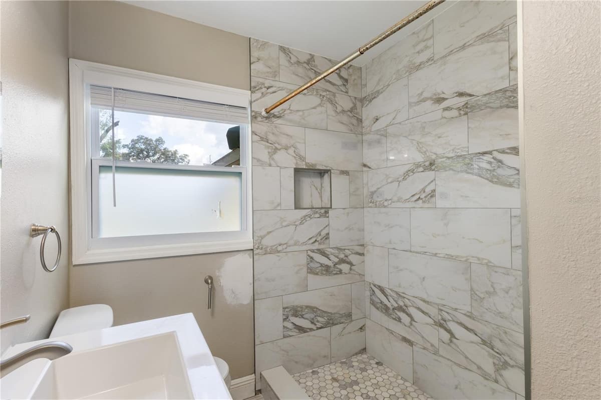 320 ALTHEA AVENUE — photo 14 of 28