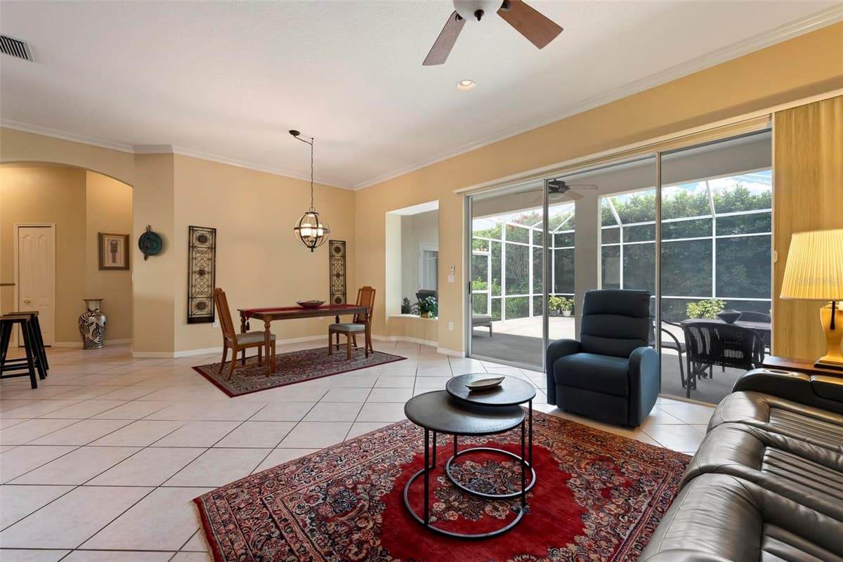 6852 SAGEBRUSH CIRCLE — photo 8 of 43
