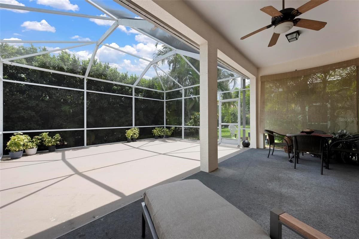 6852 SAGEBRUSH CIRCLE — photo 28 of 43