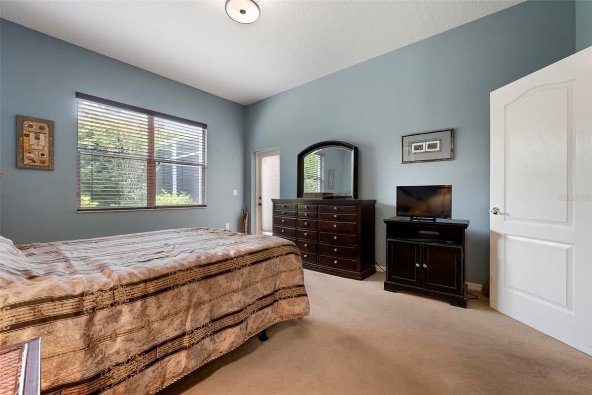 6852 SAGEBRUSH CIRCLE — photo 21 of 43