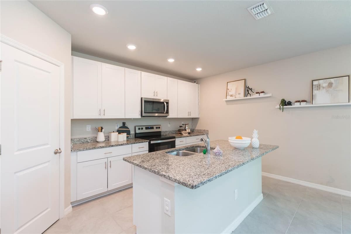 38794 OPAL WILLOW LANE — photo 12 of 54