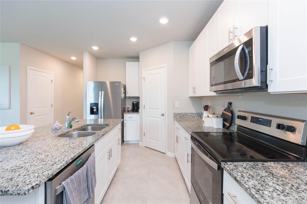 38794 OPAL WILLOW LANE — photo 13 of 54