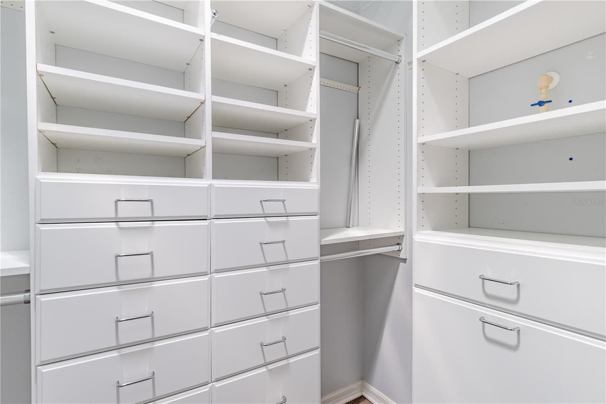 5121 AURORA DRIVE — photo 42 of 46