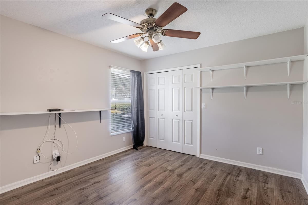 5121 AURORA DRIVE — photo 34 of 46