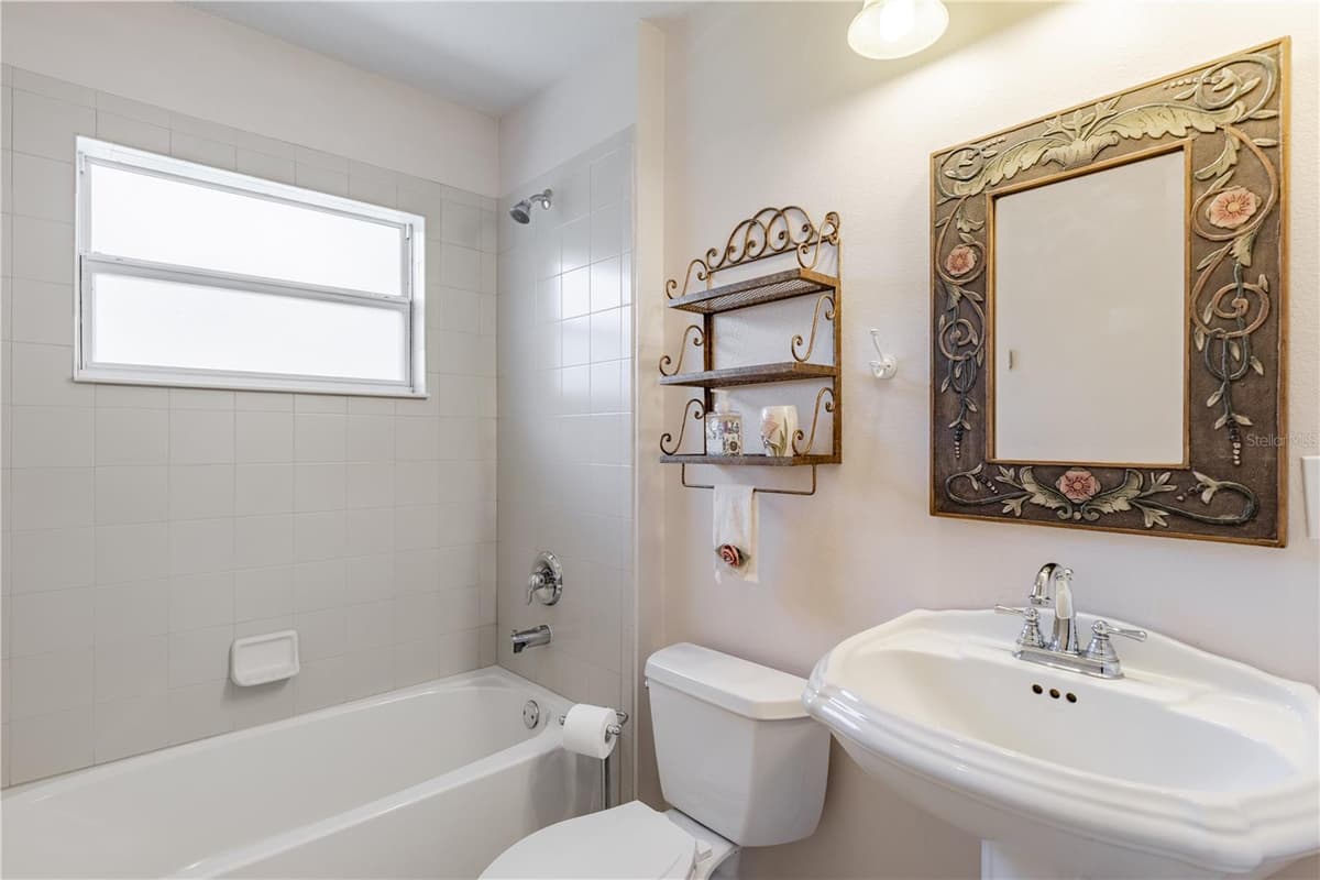 5121 AURORA DRIVE — photo 35 of 46