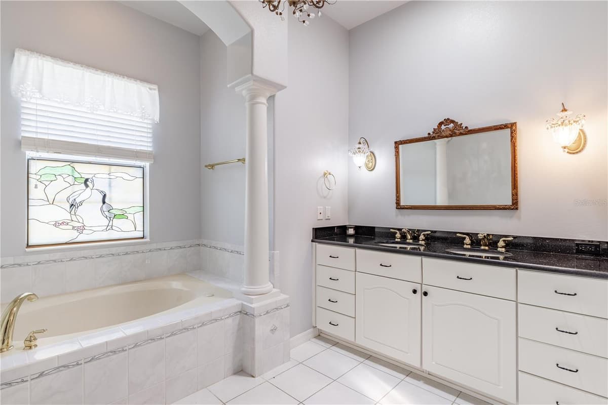 5121 AURORA DRIVE — photo 41 of 46