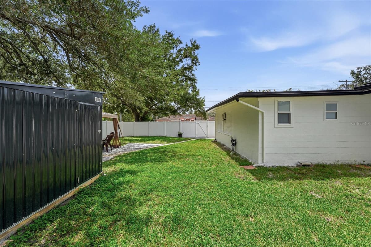 4015 RIVER HILLS DRIVE — photo 49 of 73