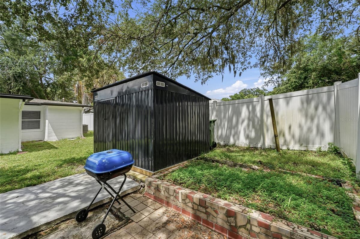4015 RIVER HILLS DRIVE — photo 48 of 73
