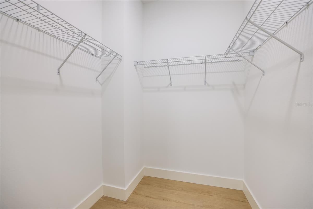317 DORMAN STREET — photo 18 of 41