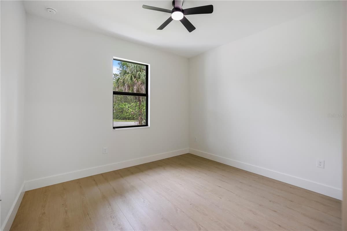317 DORMAN STREET — photo 19 of 41