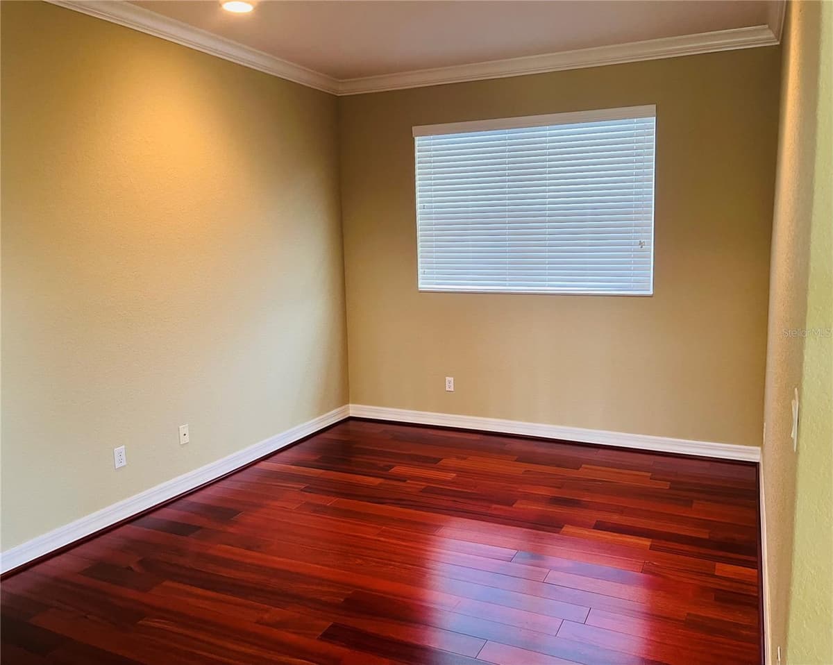 1221 DUMAINE AVENUE — photo 11 of 24