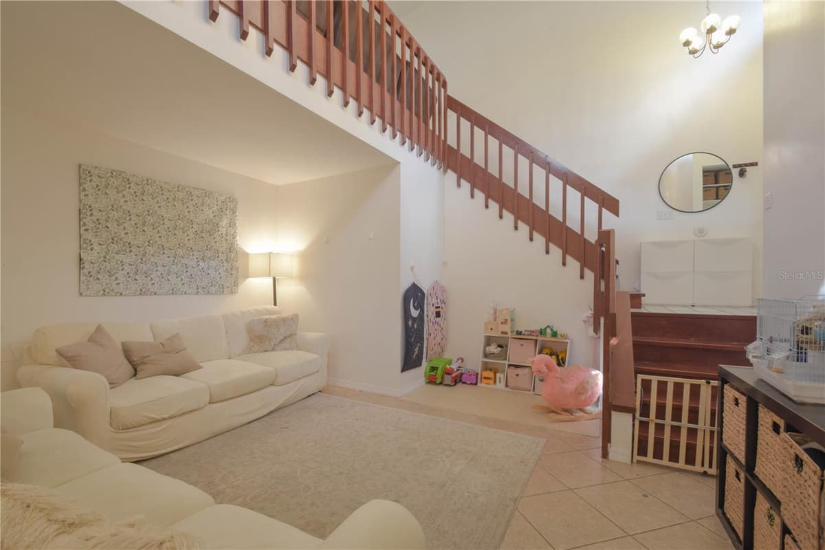 321 KIRKCALDY DRIVE — photo 16 of 49