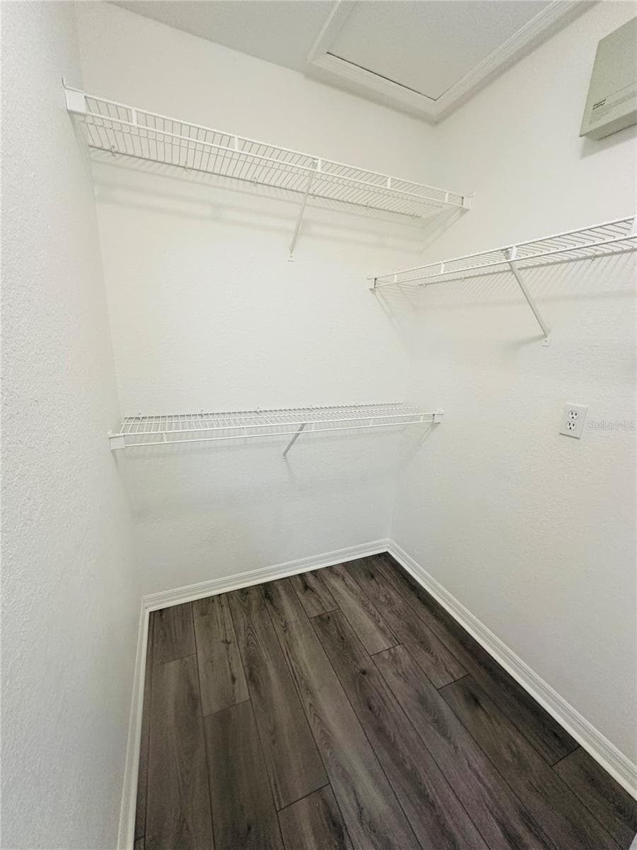 6328 RALEIGH STREET — photo 10 of 15
