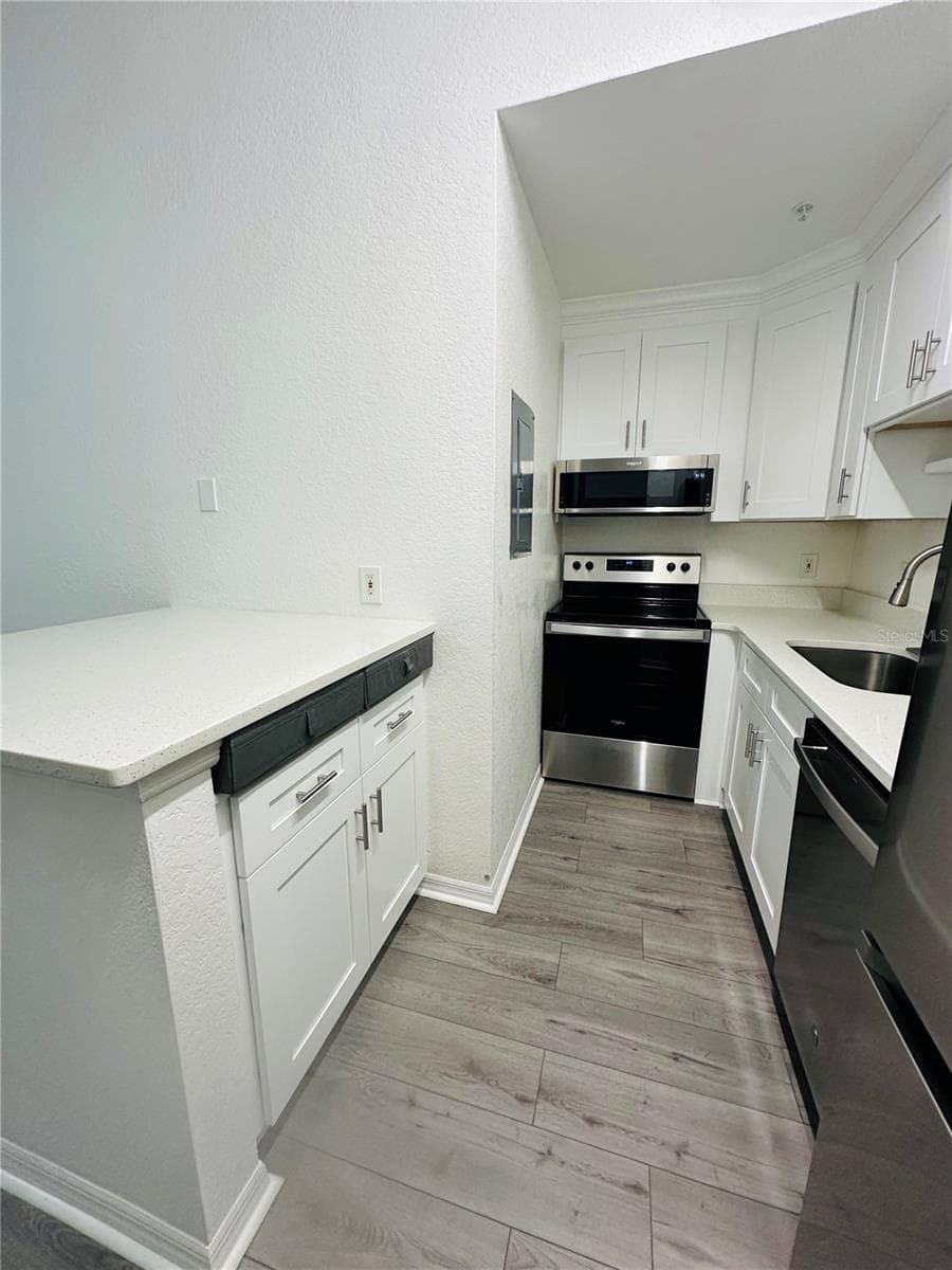 6328 RALEIGH STREET — photo 3 of 15