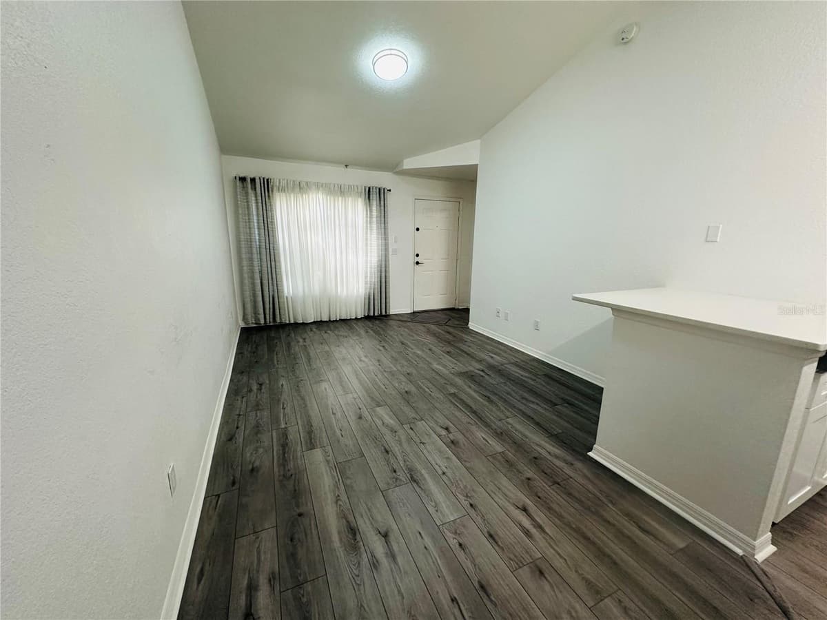 6328 RALEIGH STREET — photo 6 of 15