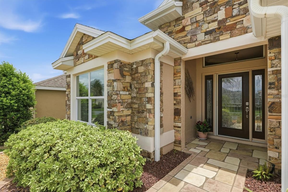 2938 ADRIENNE WAY — photo 4 of 53