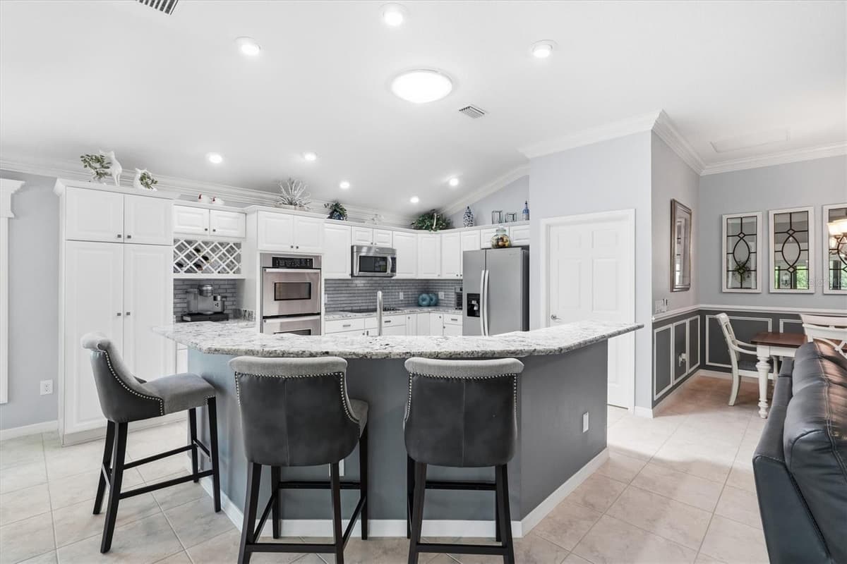 2938 ADRIENNE WAY — photo 14 of 53