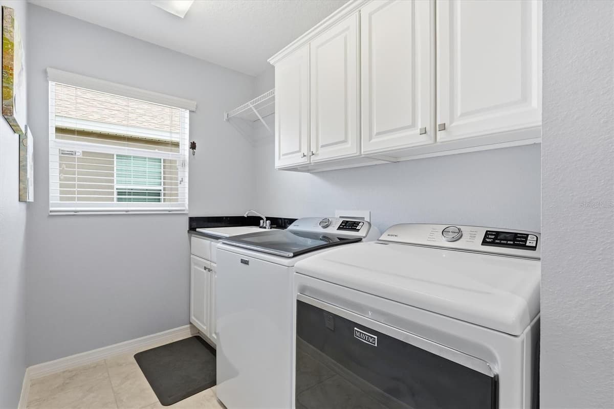 2938 ADRIENNE WAY — photo 33 of 53