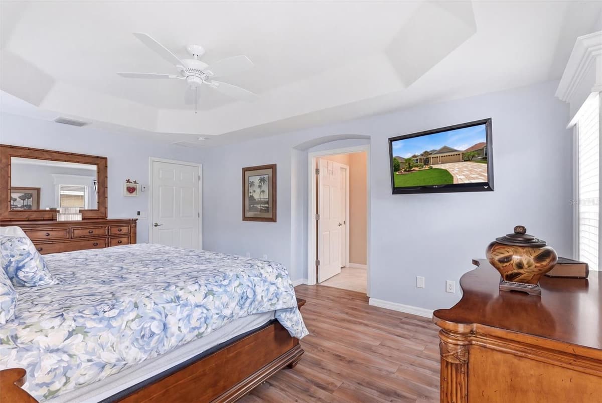 2938 ADRIENNE WAY — photo 23 of 53