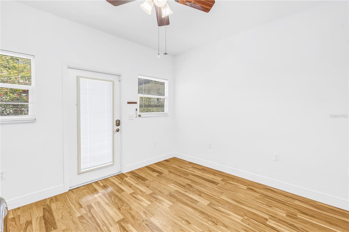 348 11TH AVENUE — photo 21 of 27