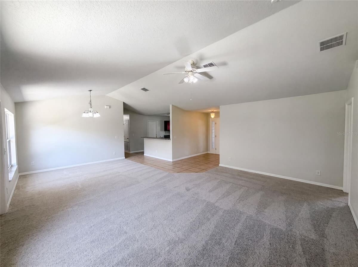 306 GARDEN OAK COURT — photo 7 of 32