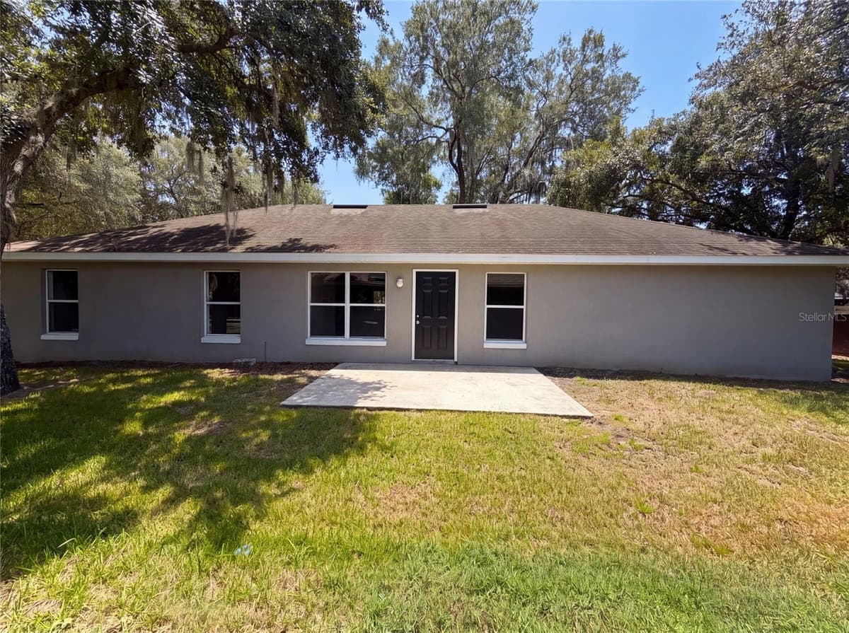 306 GARDEN OAK COURT — photo 5 of 32
