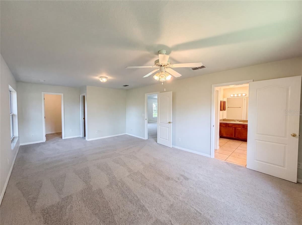 306 GARDEN OAK COURT — photo 4 of 32