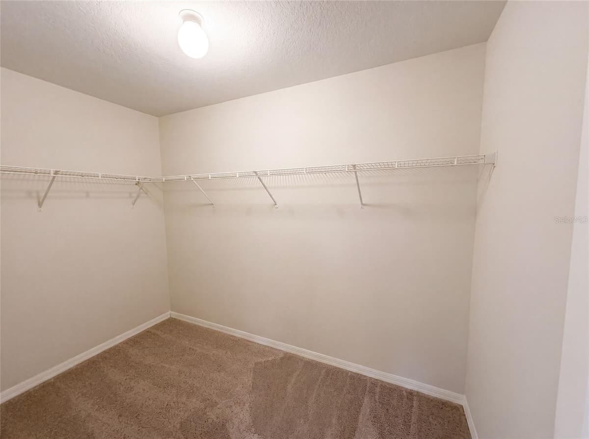 306 GARDEN OAK COURT — photo 21 of 32