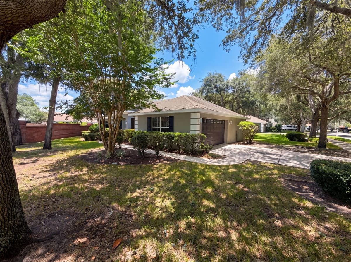 306 GARDEN OAK COURT — photo 31 of 32