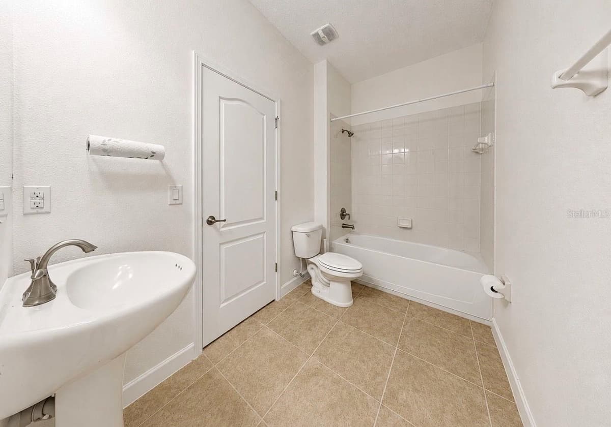125 ORANGE MILL AVENUE — photo 30 of 65