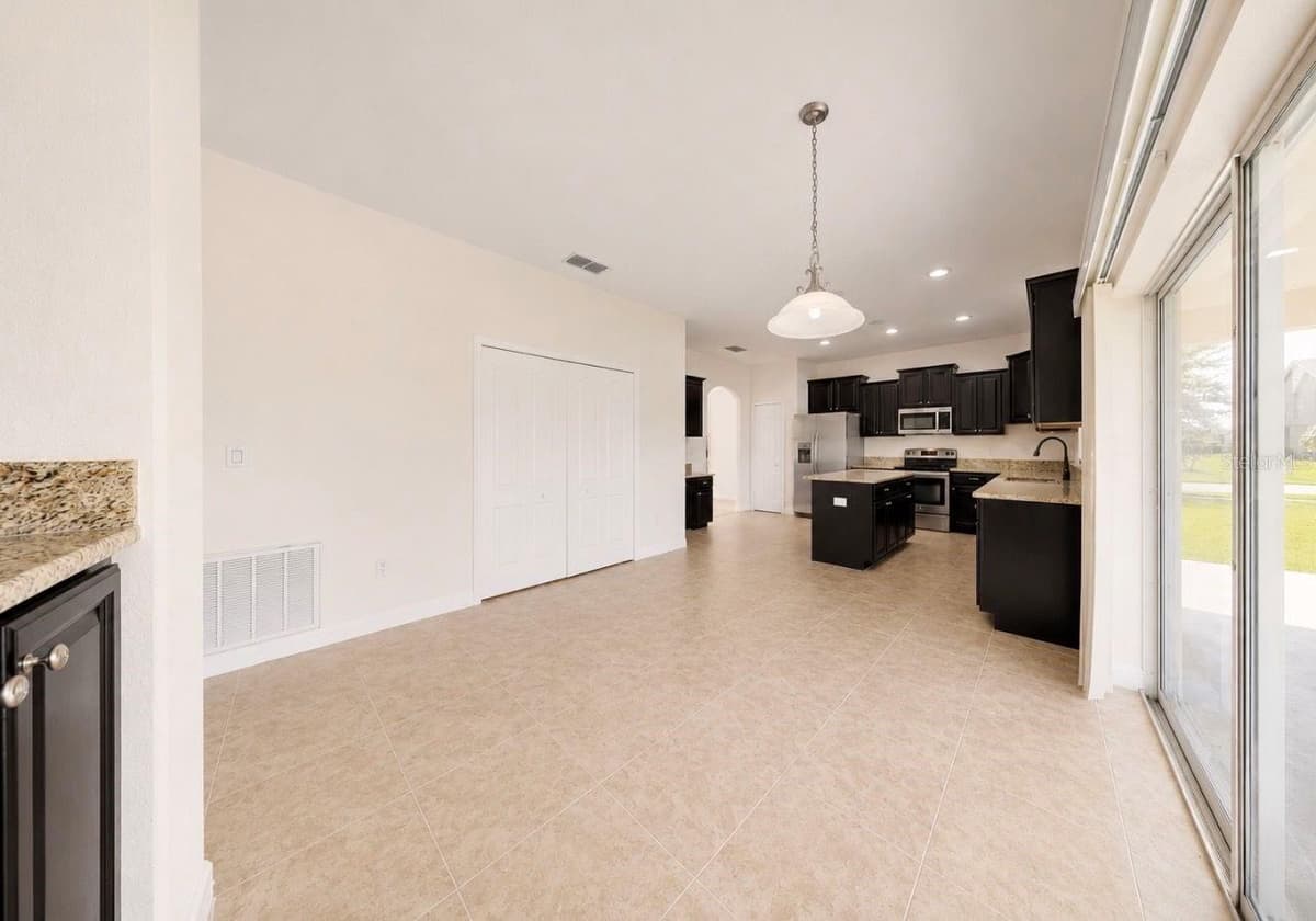 125 ORANGE MILL AVENUE — photo 20 of 65
