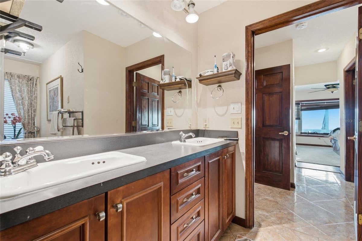 1818 DOLPHIN BOULEVARD — photo 38 of 58