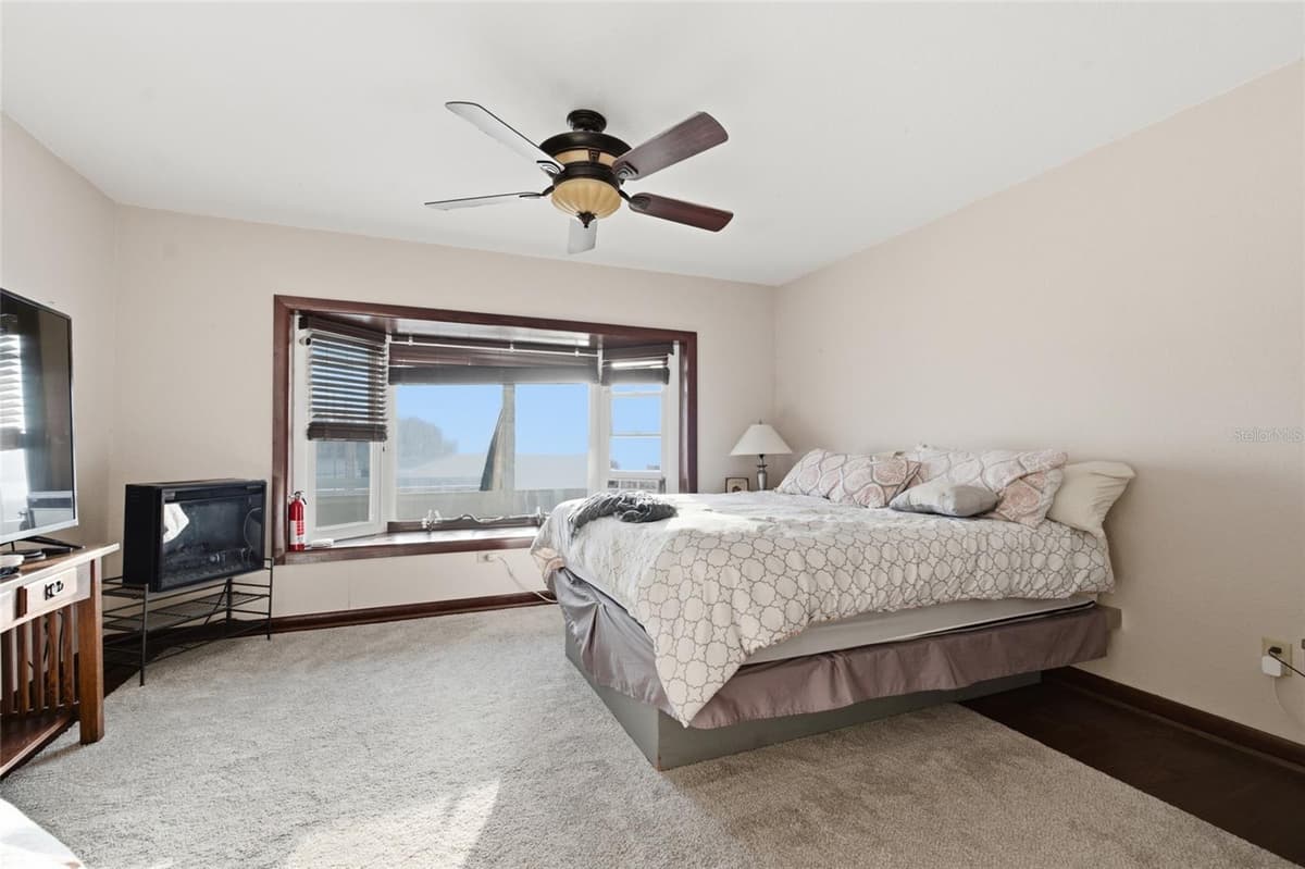 1818 DOLPHIN BOULEVARD — photo 34 of 58