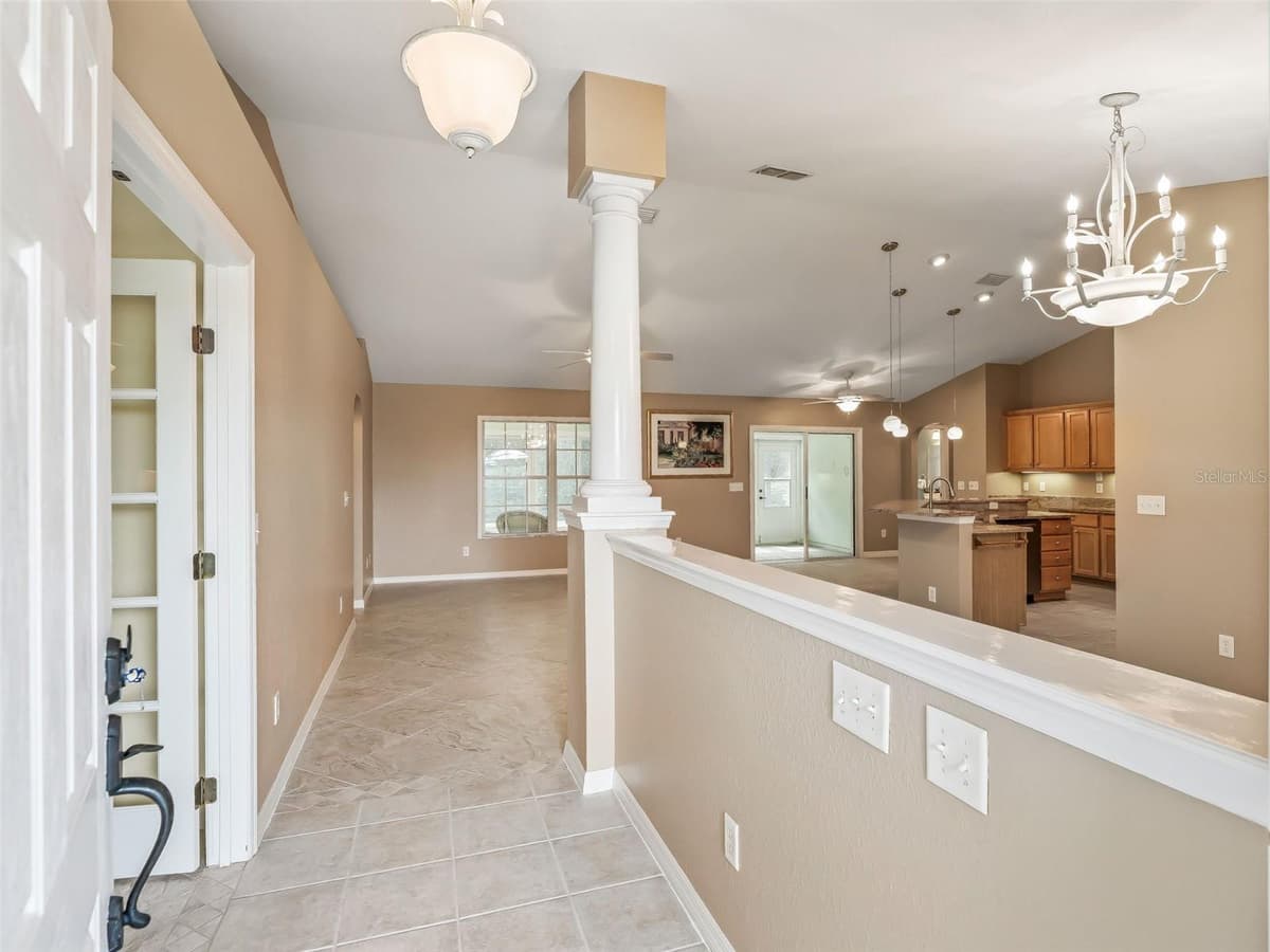 17879 125TH CIRCLE — photo 11 of 53