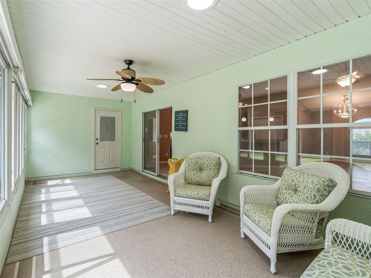 17879 125TH CIRCLE — photo 34 of 53